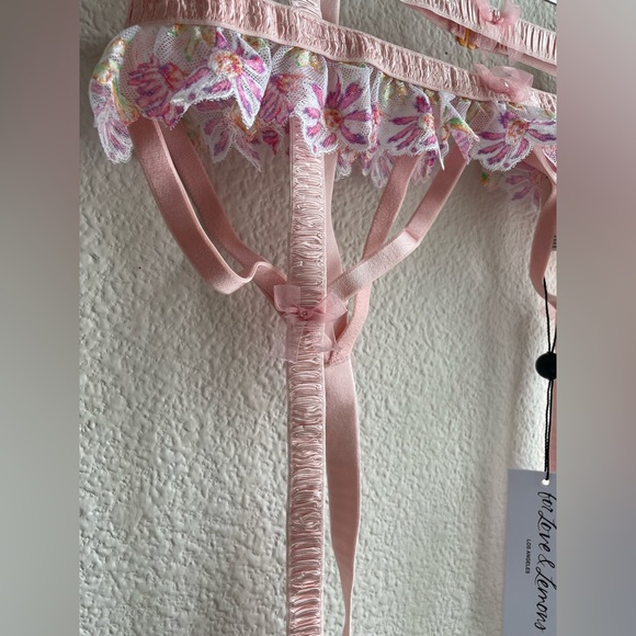 NWT For Love & Lemons April Bloom Garter Belt Pink Floral - Picture 15 of 16